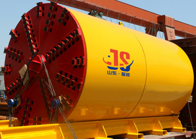 天津頂管施工公司杜經理訂購的泥水平衡頂管機更具施工能力