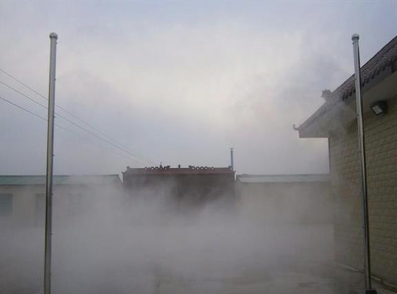 全員齊動共抗疫情 掘順頂管設備廠家廠區使用84消毒液消毒