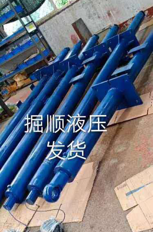 行程5米頂管機千斤頂發貨廣西